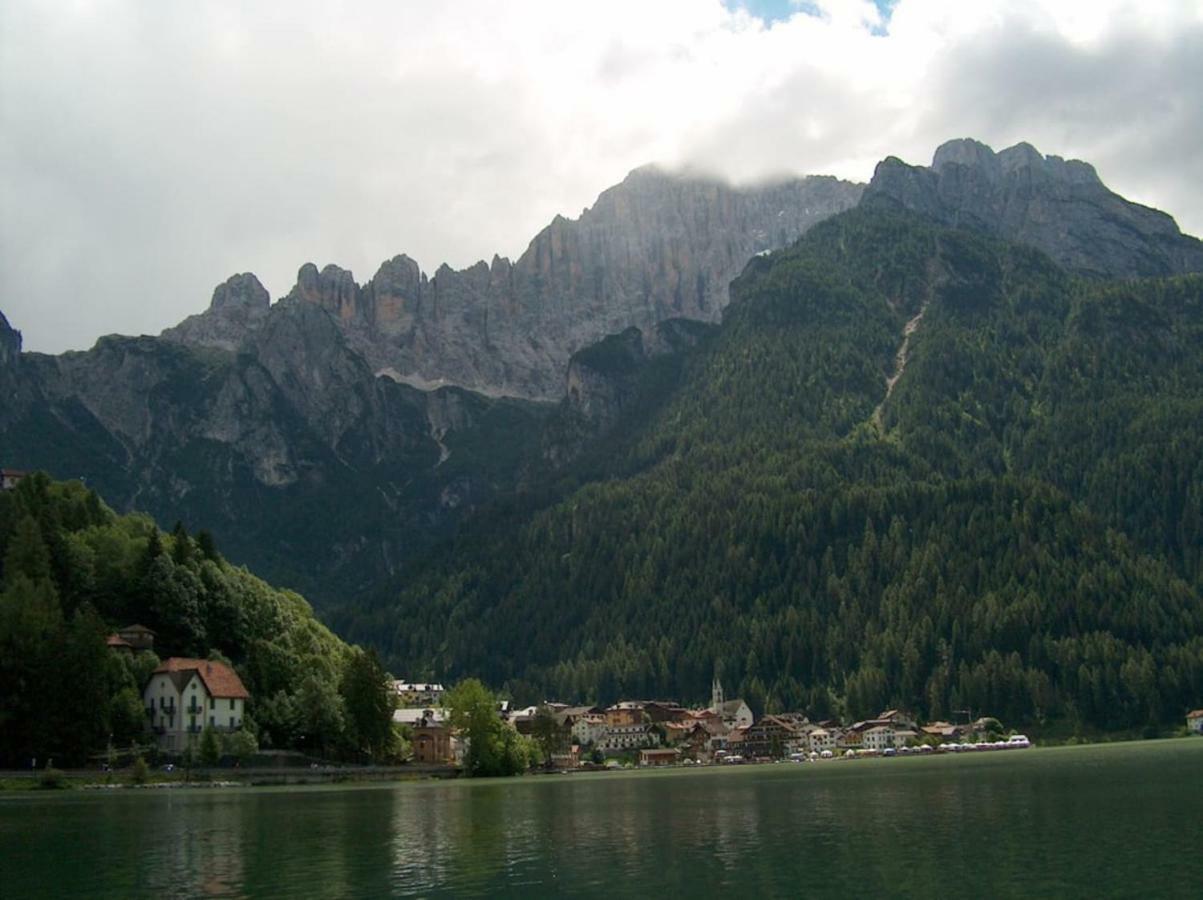 ロッカ・ピエートレCesa Dolomitiアパートメント エクステリア 写真